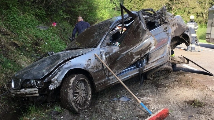 Glück im Unglück hatte der Lenker dieses Fahrzeugs: Er blieb unverletzt.