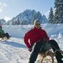 Auf der Dolomiten Naturrodelstrecke kann man schon seit dem Christtag im oberen Teil ins Tal flitzen
