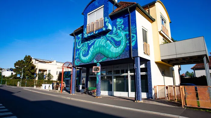 Das neu gestaltete Jugendzentrum befindet sich nun beim Schulzentrum in der Alois-Grogger-Gasse 10.