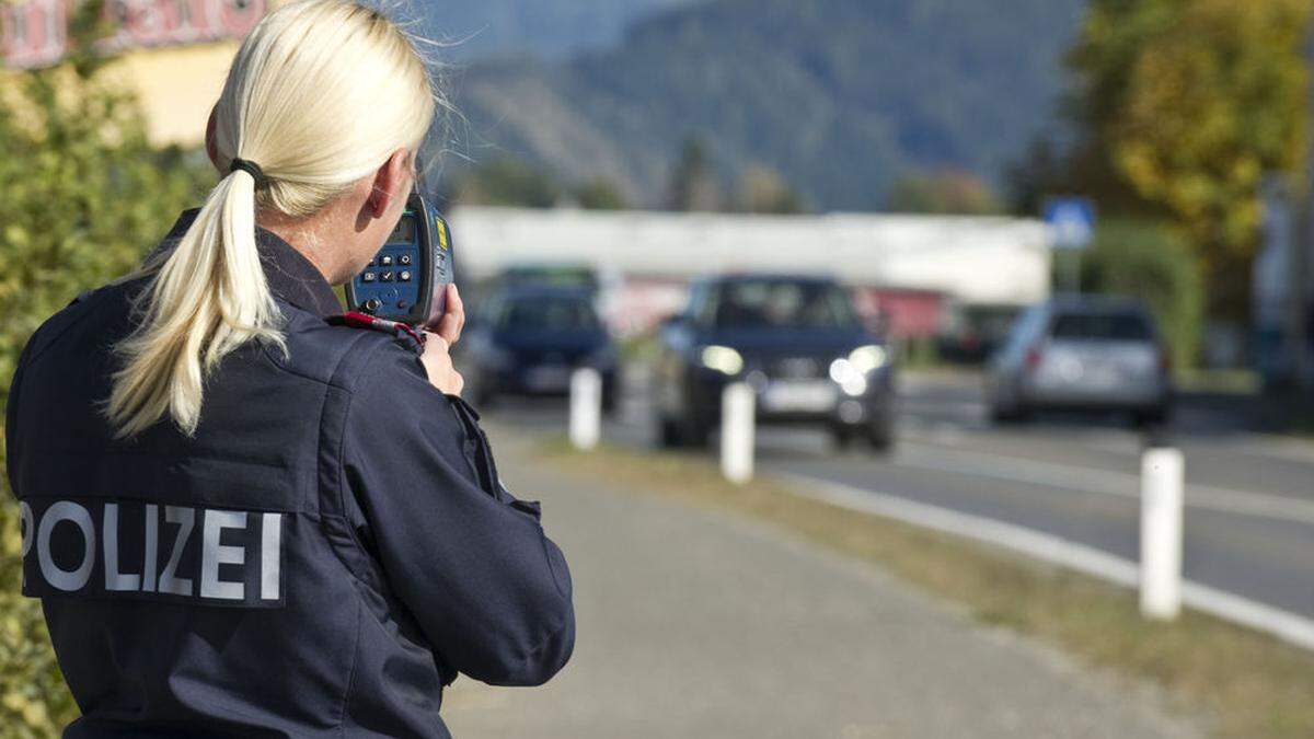 Der Polizei ging ein Temposünder in die Radarfalle (Sujet)