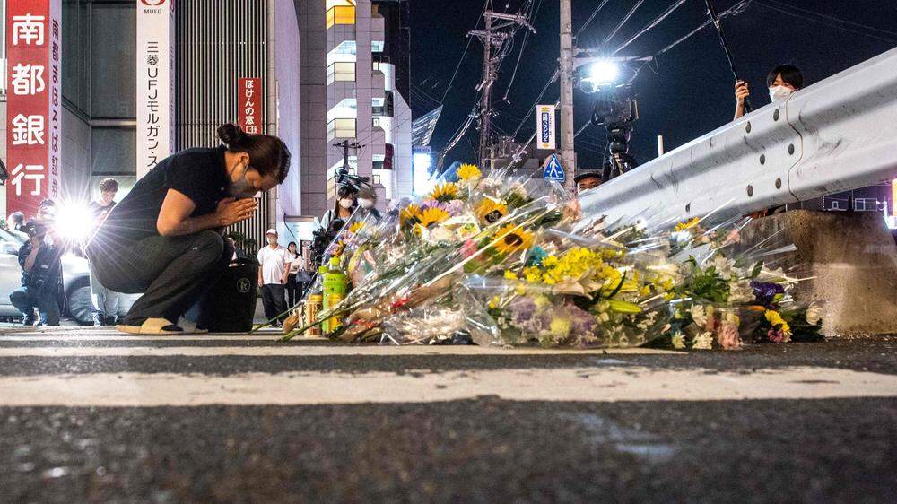 Am Tatort des Attentats auf  Ex-Regierungschef Abe