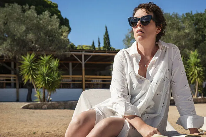 Immer ein heißer Tipp: Oscarpreisträgerin Olivia Colman ("The Favorite"). Die Britin ist 2022 für Maggie Gyllenhaals Debüt "The Lost Daughter" nominiert. Zu sehen auf Netflix.