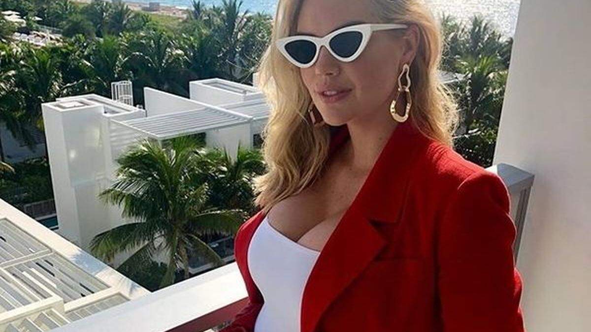 &quot;Schwanger in Miami&quot; schrieb Upton zu dem Post auf Instgram