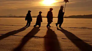 Die Sternsinger müssen sich zwischendurch auch politischen Diskussionen stellen