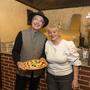 &quot;Pizza Premuroso&quot;: Pfarrer Hans-Peter Premur ist für seine Sonderwünsche bekannt. Gilda Erian erfüllte sie und benannte eine Pizza nach ihm