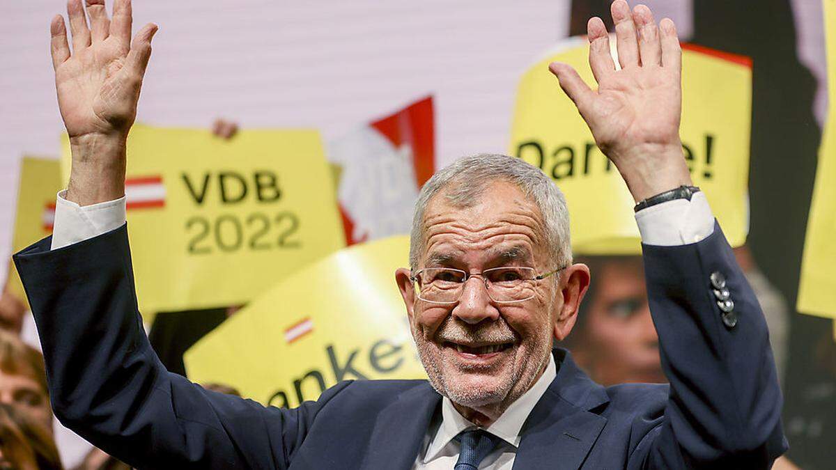 Van der Bellen nach der Wiederwahl bei der Wahlparty