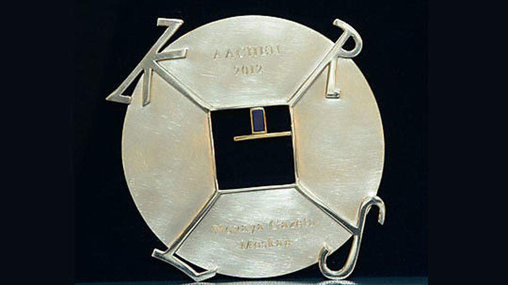 Die Karlsmedaille für europäische Medien (Médaille Charlemagne pour les Médias Européens) ist ein undotierter Preis, der jährlich in Aachen an europäische Persönlichkeiten oder Institutionen aus dem Medienbereich für Verdienste um Integration und Identitätsbildung in Europa verliehen wird. 