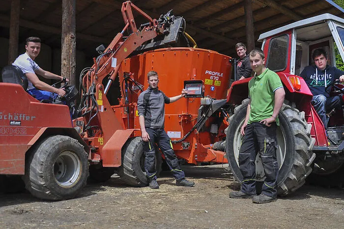 Volle Power: Im Stall, in der Werkstatt, auf dem Feld