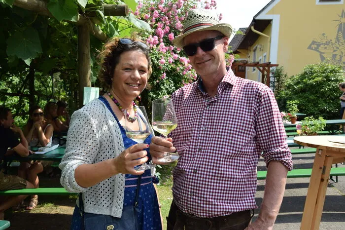 Auch zur 18. Ausgabe des Festes freute man sich über regen Besucherandrang - unter anderem fand Landtagsabgeordnete Cornelia Schweiner den Weg zur "Schmankerlmeile".