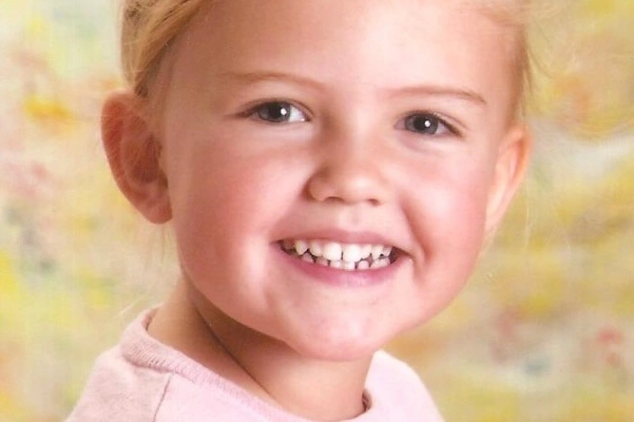 1. Dezember: Die junge Künstlerin Jana Kalcher (8 Jahre)