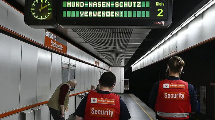In Wiener Öffis gilt weiterhin eine Maskenpflicht.