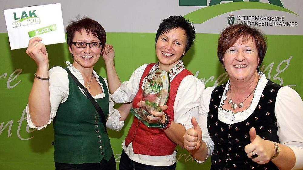 Drei Damen aus dem Pöllauer Gewinnerquartett – Katharina Grasser, Maria Grasser und Karoline Höfler 
