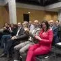Ein Saal mit klatschendem Publikum | Im Innsbrucker Landhaus gab es Applaus für die ausgezeichneten Lehrbetriebe