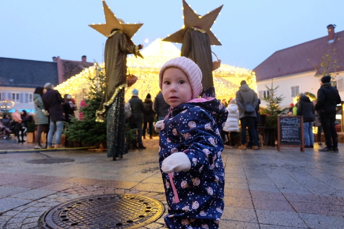 Das Lichterzelt ist seit vielen Jahren der Mittelpunkt der Gleisdorfer Weihnacht.