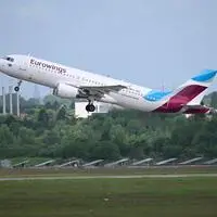 Eine Eurowings-Maschine auf dem Weg nach Wien wurde vom Blitz getroffen