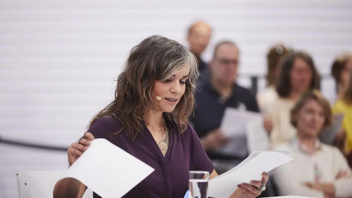 49. Tage der deutschsprachigen Literatur - Ingeborg-Bachmann-Preis 2025 - Lesungen und Diskussionen - 49. Tage der deutschsprachigen Literatur 2025, Ingeborg-Bachmann-Preis Tag 2, Lesungen und Diskussionen, Natascha Gangl - Im Bild: Natascha Gangl. Foto: ORF/ORF - Kärnten/Johannes Puch. Veröffentlichung honorarfrei nur für redaktionelle Berichterstattung in Sendungszusammenhang und mit Copyrightangabe. Kontakt: foto@orf.at