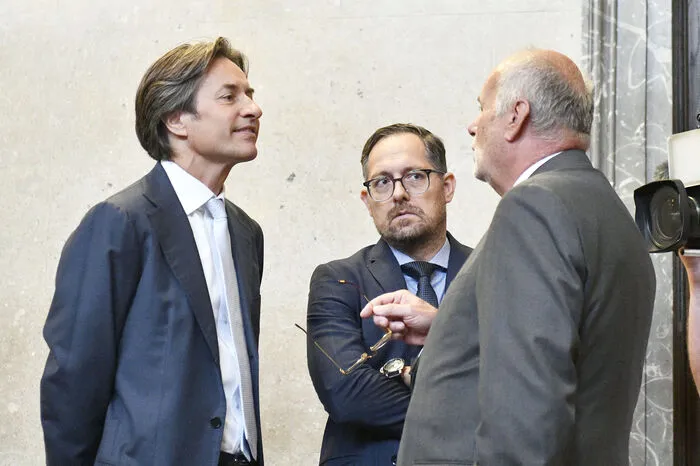 Karl Heinz Grasser, Anwalt Norbert Wess und Anwalt Manfred Ainedter