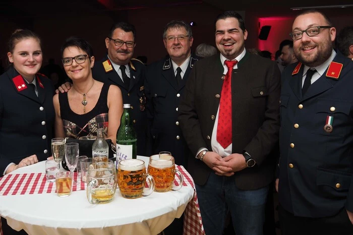 Zwei Bälle gibt es heuer noch - den Ball der FF Wölfnitz am 20. Jänner und den der FF Viktring am Faschingssamstag.
