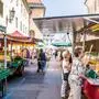 Donnerstags und samstags lockt der Benediktinermarkt mit Produkten aus dem Alpen-Adria-Raum