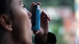 Während Hersteller versuchen, Inhalatoren umweltfreundlicher zu machen, kämpfen Patienten mit der richtigen Anwendung