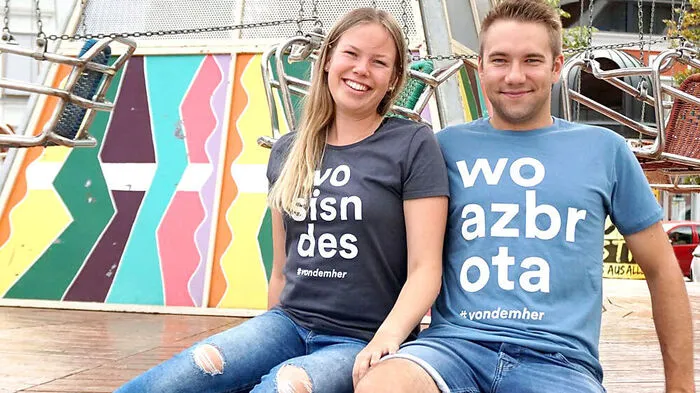 So sehen die Oststeiermark-T-Shirts aus, die es zu gewinnen gibt