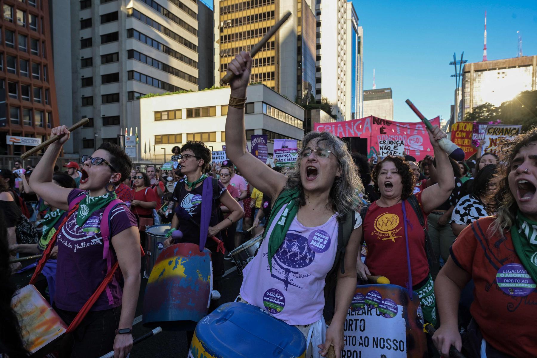 Radikaler Gesetzesentwurf: Hitzige Abtreibungsdebatte: Wie gespalten ist Brasilien?