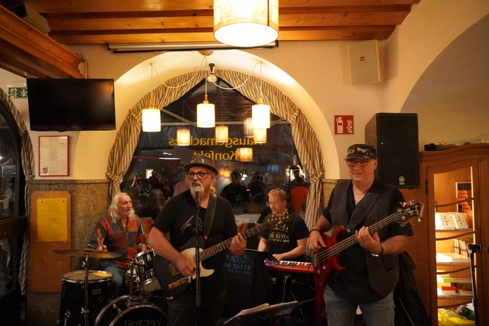Die Konditorei Nussbaumer rockte die Band "Jo Ditty &amp; The Big Joke".