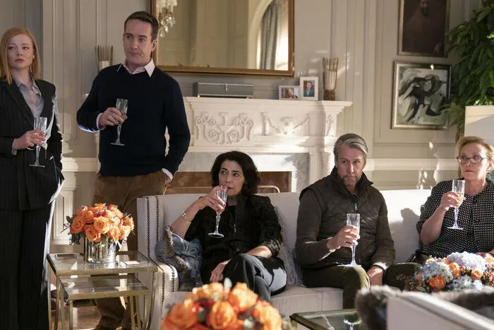 Der Abräumer in der Serienkategorie: "Succession" erhielt drei Preise. Die Satire über den familiären Machtkampf in einem Medienkonzern ist erneut die beste Dramaserie. Abrufbar auf Sky.