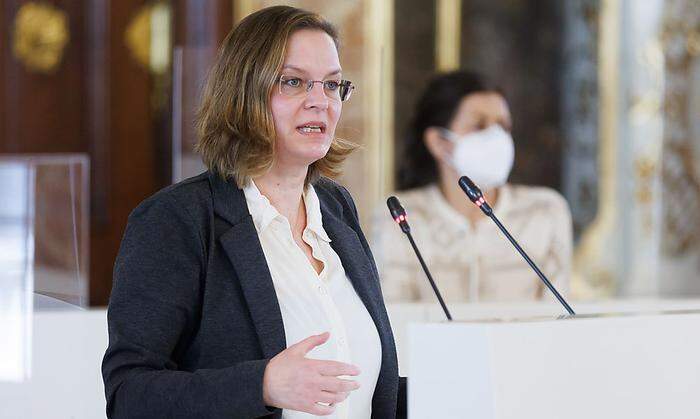 Veronika Nitsche im Landtag