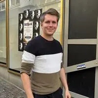 Andreas Warmuth stammt aus dem Mölltall und eröffnet im November mit „Trust Game Villach“ ein Spiel, in dem die Teilnehmer in unterschiedliche Rollen schlüpfen