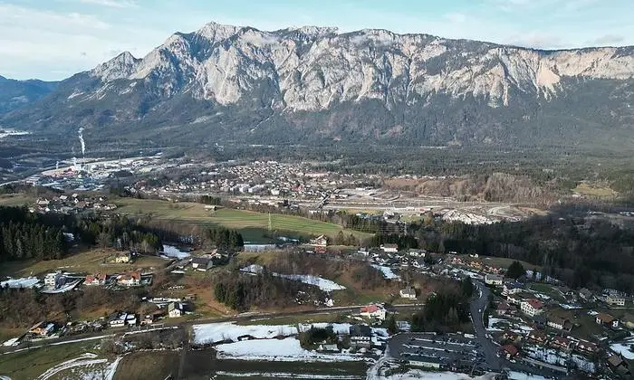 Im Dreiländereck bei Arnoldstein: Zumindest auf den Bergen soll es schneien
