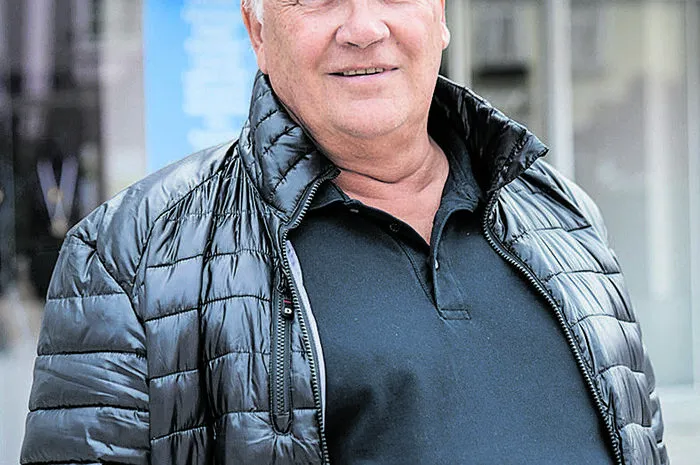 „Die Wirtschaft Kapfenbergs ist für die nächsten 20 Jahre gesichert. Auch der Bau der Wohnsiedlung auf der Bräuerleiten stimmt optimistisch.“Lothar Glassner, Werbeartikel-Verkäufer