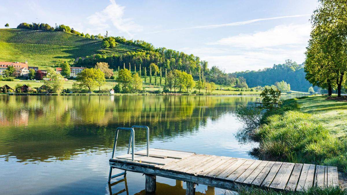 Der Sulmsee im Bezirk Leibnitz