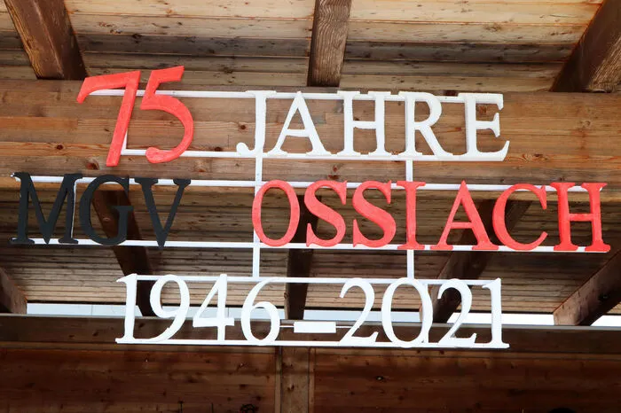 Grußworte gab es von: Robert Puschl (für den Landeshauptmann Kaiser), Friedrich Kofler (Obmann Sängergau Villach), Bgm. Gernot Prinz und Stiftspfarrer Dechant Erich Aichholzer.