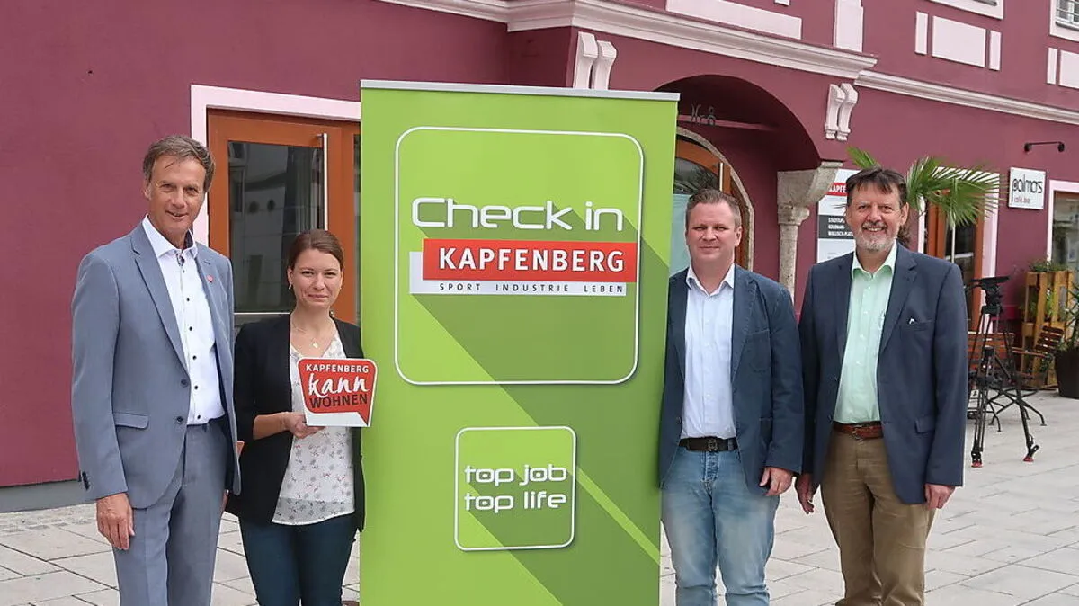 Das Büro von Zuzugsmanagerin Victoria Menapace befindet sich auf dem Kapfenberger Hauptplatz neben dem Café Palmars 