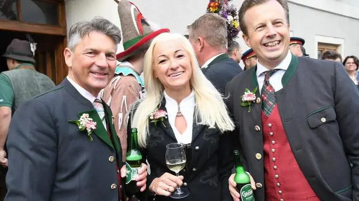 Unter den Ehrengästen Landesrat Karlheinz Kornhäusl.