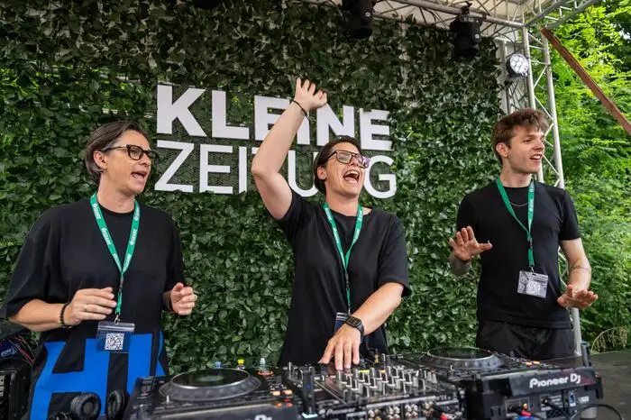 Auf fünf Stages wird den Feierlaunigen eingeheizt