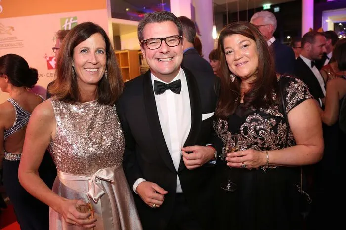 Christina  Caneppele mit Wendelin Mölzer und Gattin