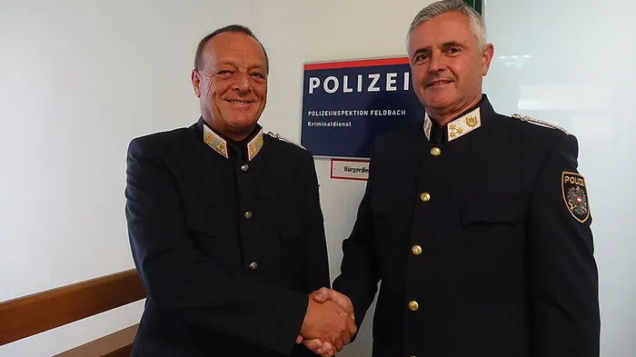 Franz Lafer (li.) war sieben Jahre lang der Kommandant der Polizeiinspektion Feldbach. Ihm folgt nun Klaus Herbst nach