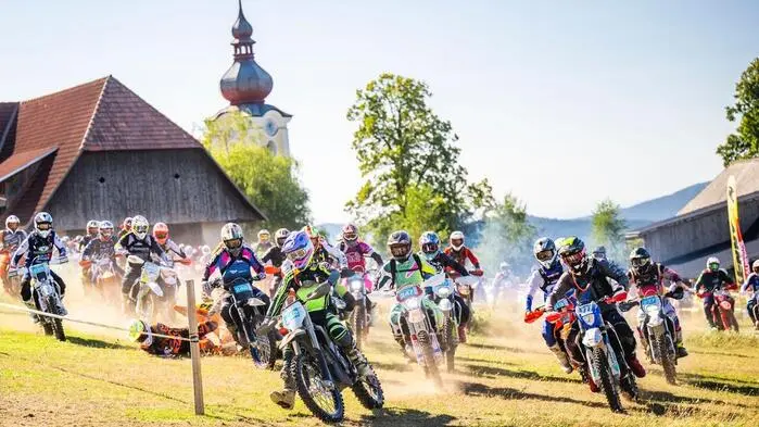 Viele spannende Zweirad-Duelle nach der Sommerpause gab es in Straßburg