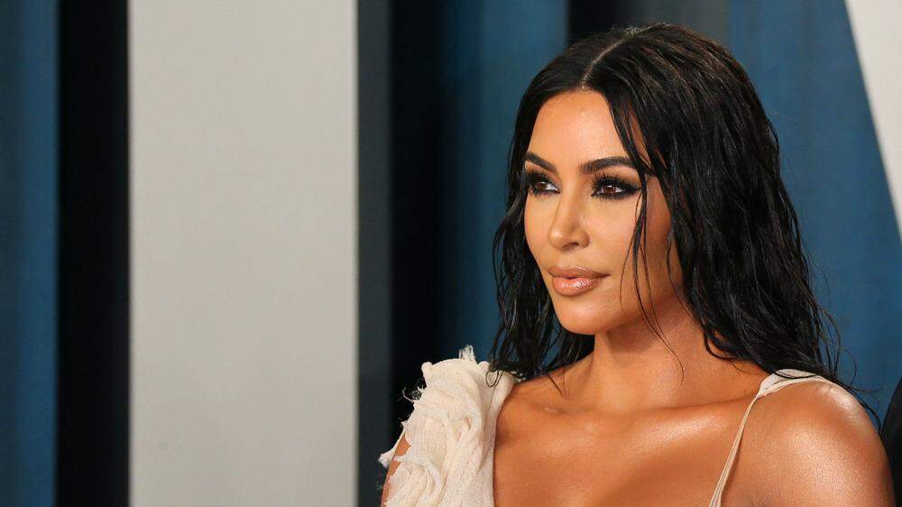 Kim Kardashian leidet unter der Hautkrankheit Psoriasis