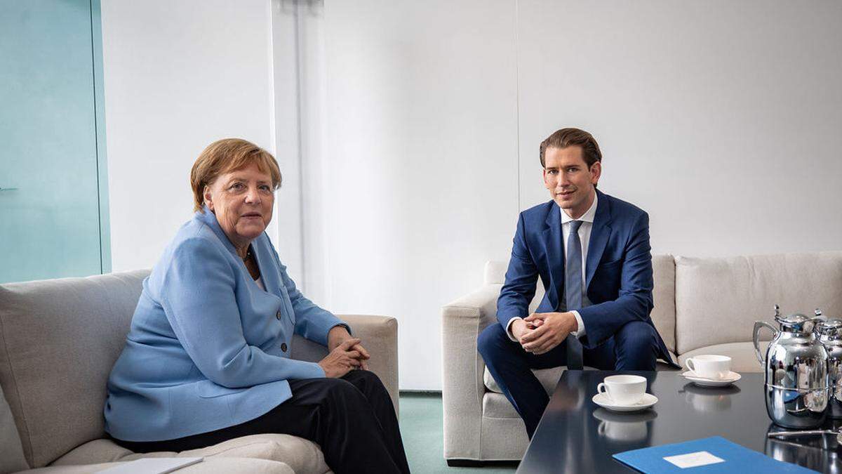Uneinig einig: Angela Merkel und Sebastian Kurz treffen sich heute in Berlin