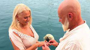 Ruth Schüßler und Michael Moser aus Wolfsberg sind in den Hafen der Ehe eingelaufen. Auf einer Yacht fand die Zeremonie statt