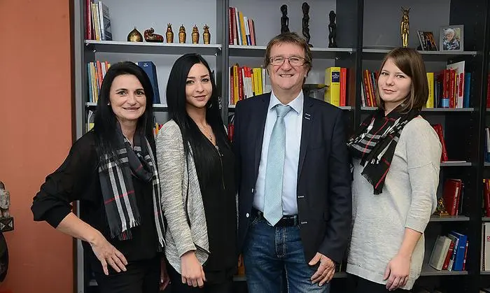 Das Team des Rechtsanwaltsbüros Hasslacher: Karina Huber, Janine Feichter, Rechtsanwalt Herwig Hasslacher und Sarah Pacher (von links)