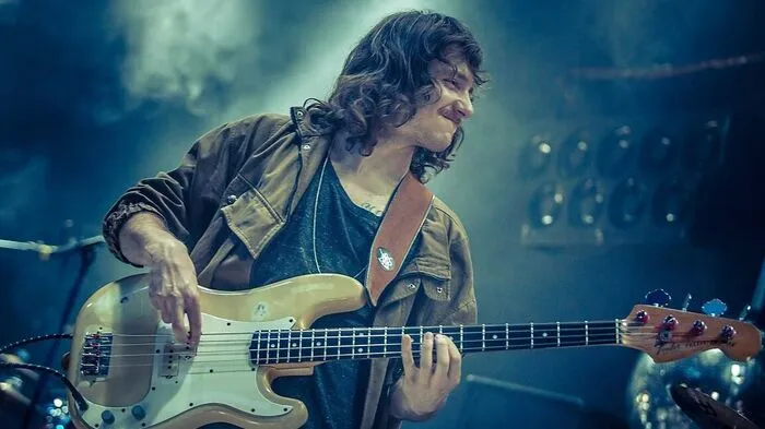 Bassist Markus Christ und seine Makemakes spielten Sonntagabend in Graz auf.