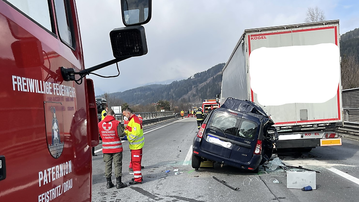 Unfall auf der A 10