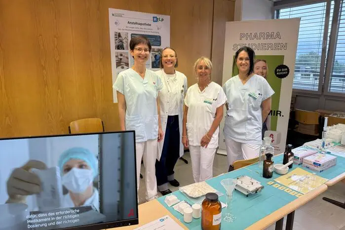Alle Abteilungen des LKH Hochsteiermark sowie der MedUni Graz, der FH Joanneum sowie der LPZ Mautern und Mürzzuschlag präsentierten sich mit praktischen und theoretischen Auskünften