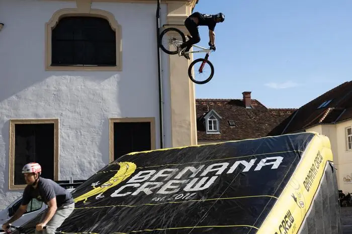 Die Rundtouren über sieben oder 15 Kilometer begeisterten die Zuschauer ebenfalls.