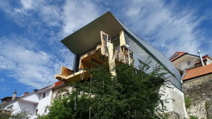 Ein schlimmer baulicher Mangel kam im Juni 2017 in Murau beim Café "Open Space zum Vorschein.