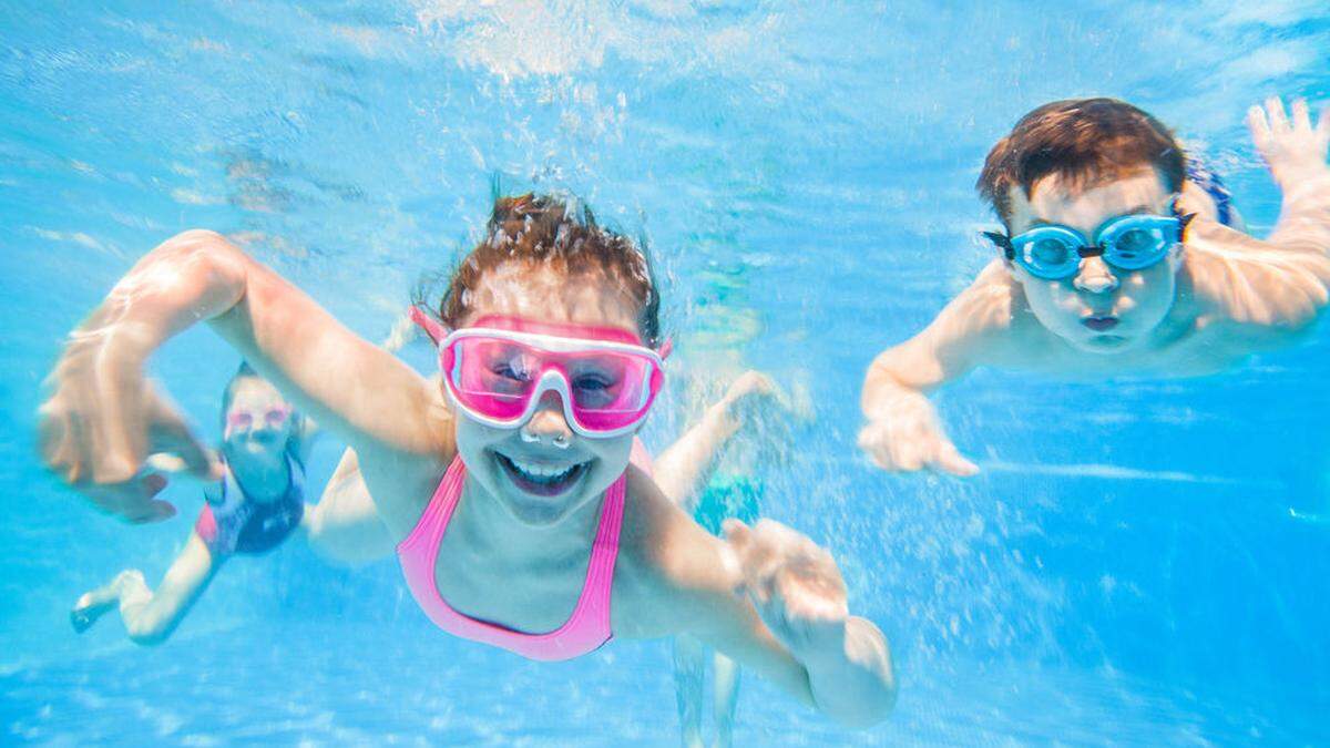 Sujetbild: Für Kinder ist der Besuch eines Schwimmkurses besonders wichtig.